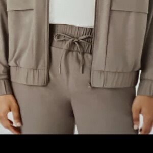 Members Mark Drawstring Jogger and full zip jacket Set Taupe Size Medium